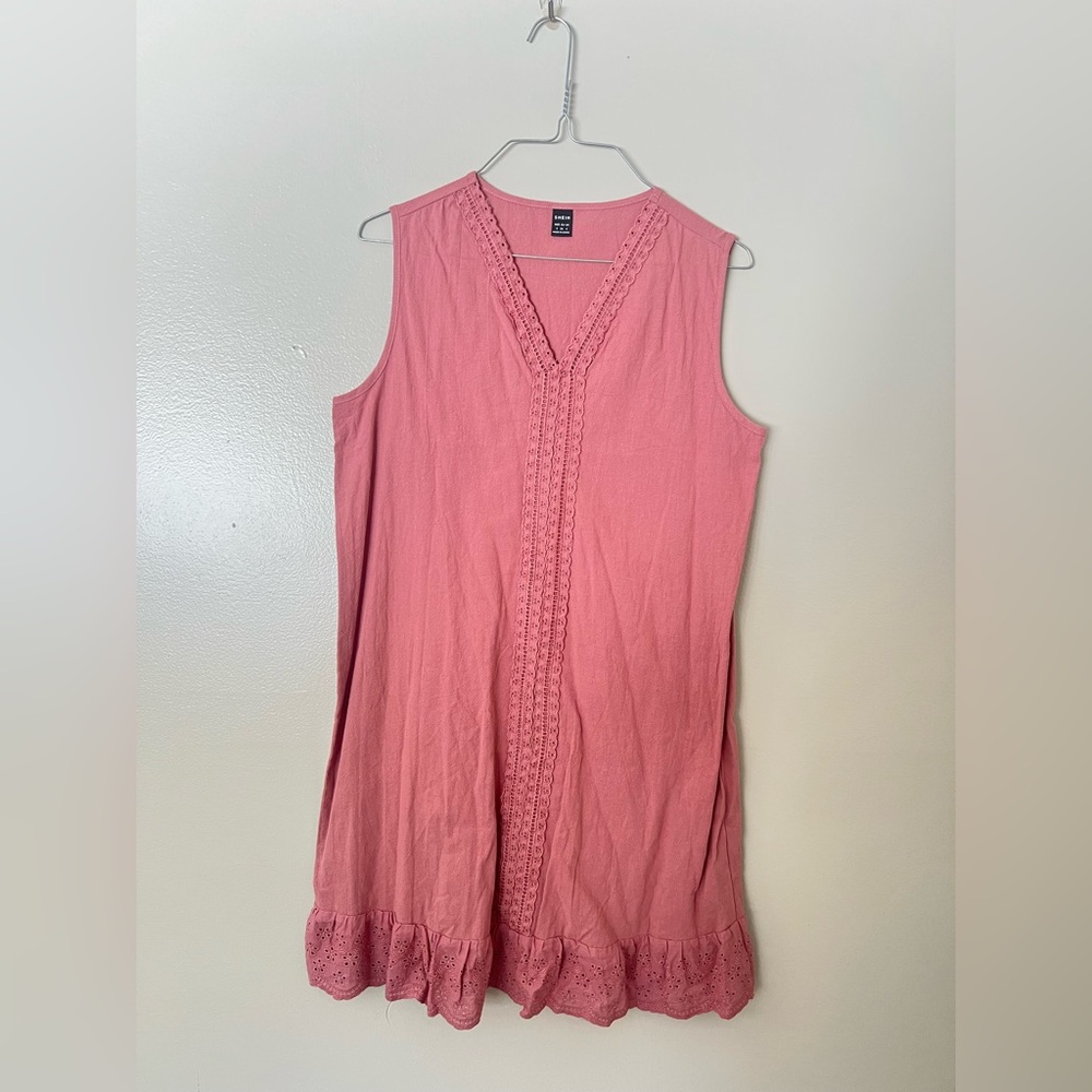 SHEIN LUNE women solid color crew neck lace embroidered casual dress